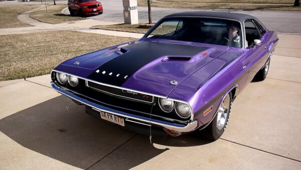 1970 Dodge Challenger Plum Crazy Purple - Image 3